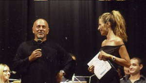 Giorgio Faletti al Premio Camaiore del 2003.